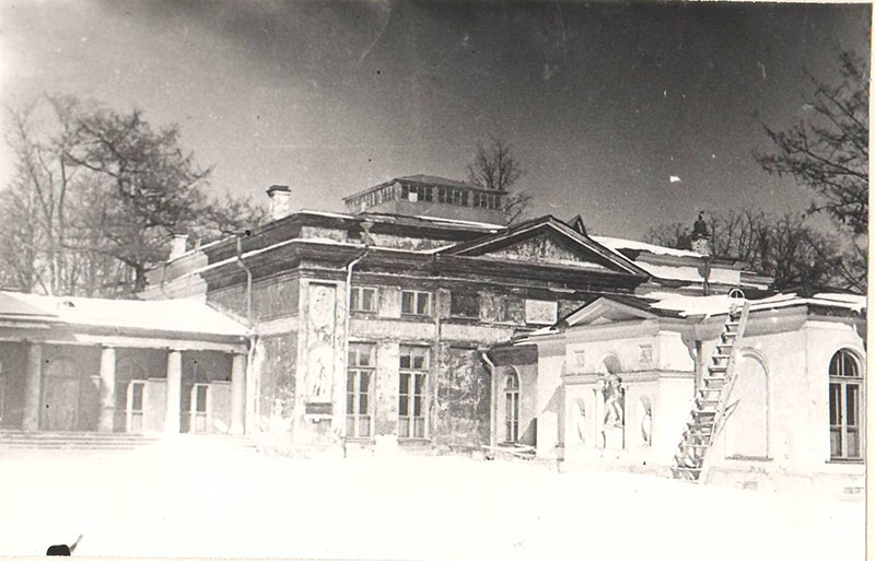 263587fasadvkamufl1944.JPG